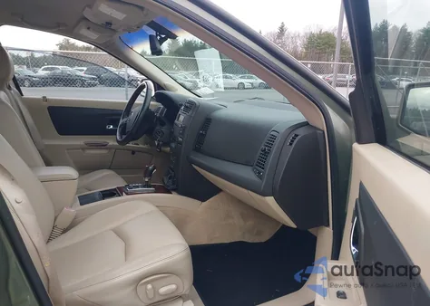 2005 Cadillac Srx V6 z USA, uszkodzony, nr VIN 1GYEE637650143992